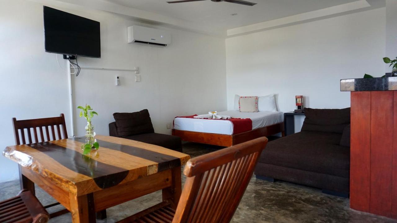 Casa Ticul Hotel Boutique - 5Th Ave (Adults Only) Playa del Carmen Exterior photo A room at the hotel