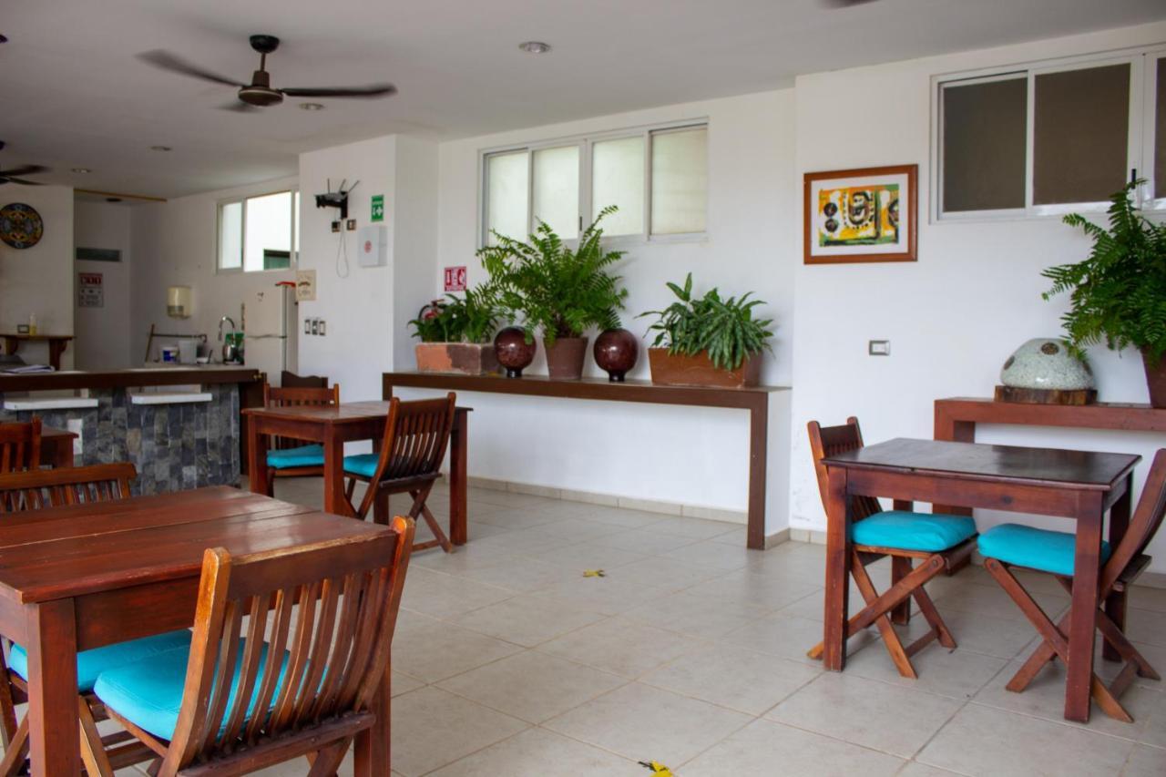 Casa Ticul Hotel Boutique - 5Th Ave (Adults Only) Playa del Carmen Exterior photo The dining room at the hostel